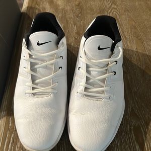 Nike Lunaron Golf shoes. Worn a few times.